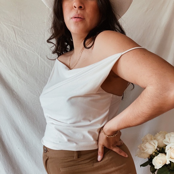 SOLD - Picture 2 of 4